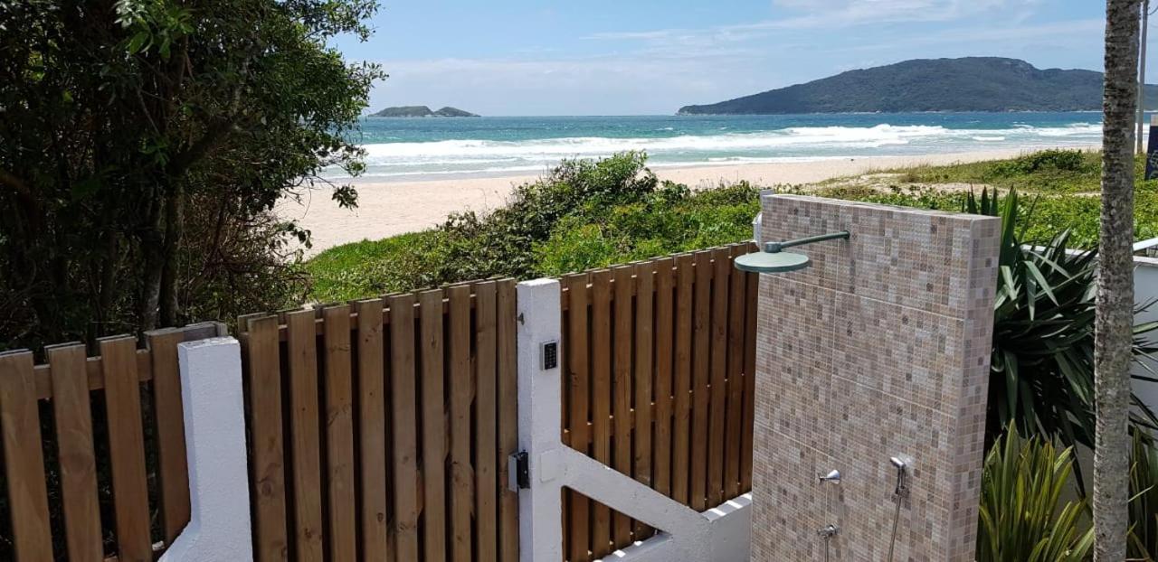 Apartamento Ilha Dos Patos Ingleses Na Beira Do Mar Флорианополис Экстерьер фото